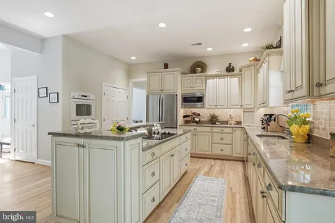 $1,100,000 | 2012 Cortland Road, Davidsonville, MD 21035