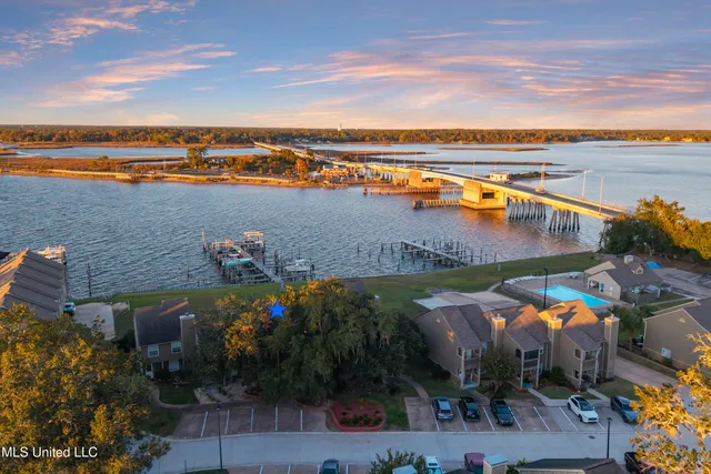 $270,000 | 495 Old Popp's Ferry Road, Unit 25, Biloxi, MS 39531