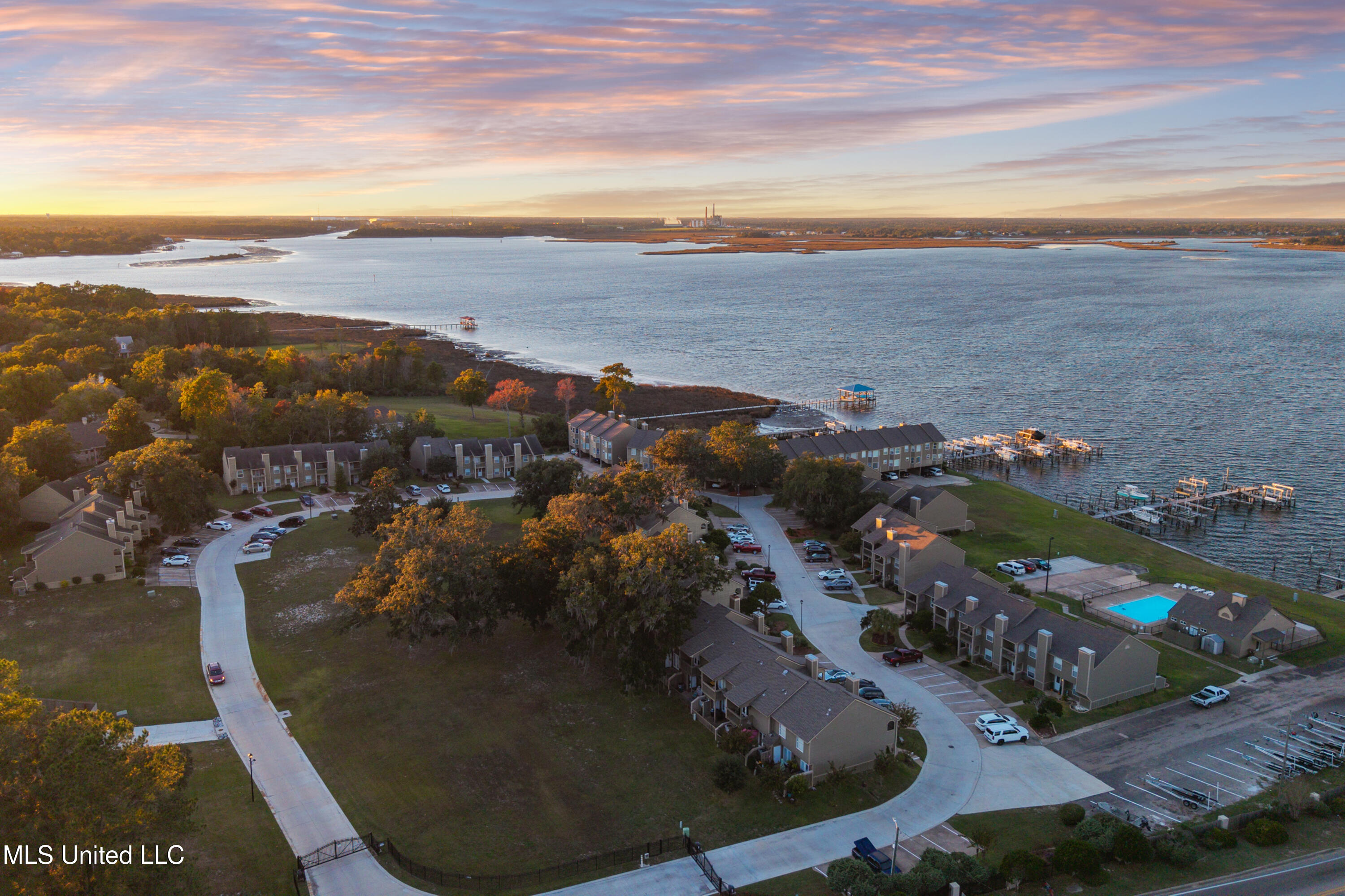 495 Old Popp's Ferry Road, Unit 25 Biloxi, MS 39531 - Photo 38 of 58 Aerial View