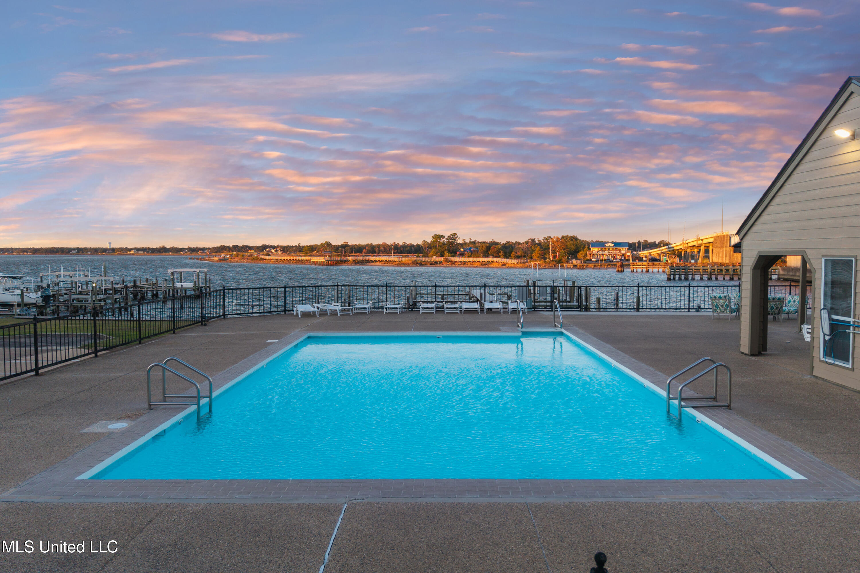 495 Old Popp's Ferry Road, Unit 25 Biloxi, MS 39531 - Photo 6 of 58 Pool/Clubhouse
