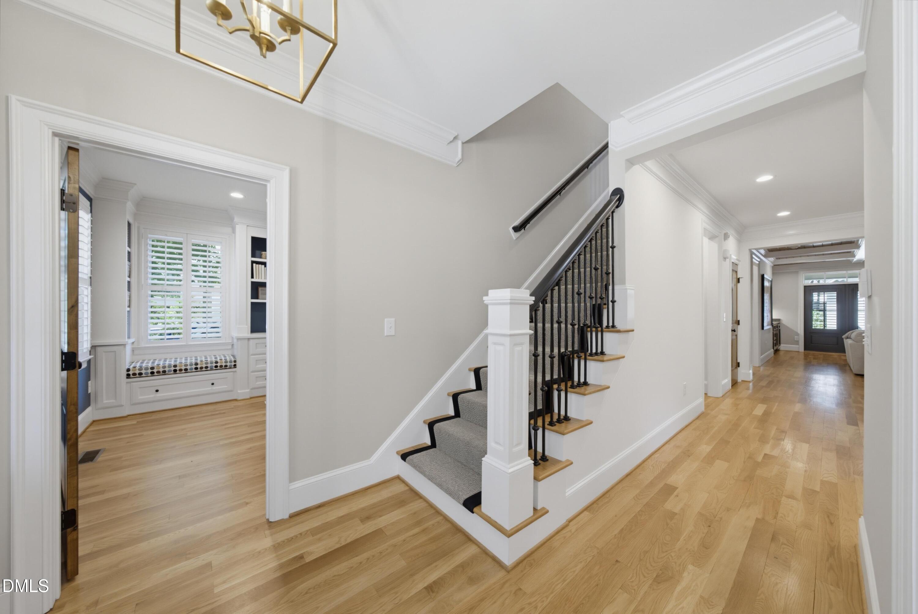 2011 Stone Street Raleigh, NC 27608 - Photo 4 of 49 04_beyc6a8f0f42aa433