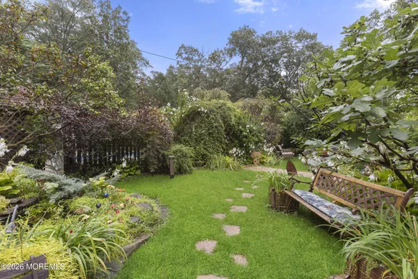 $1,100,000 | 523 South Cooks Bridge Road, Jackson, NJ 08527