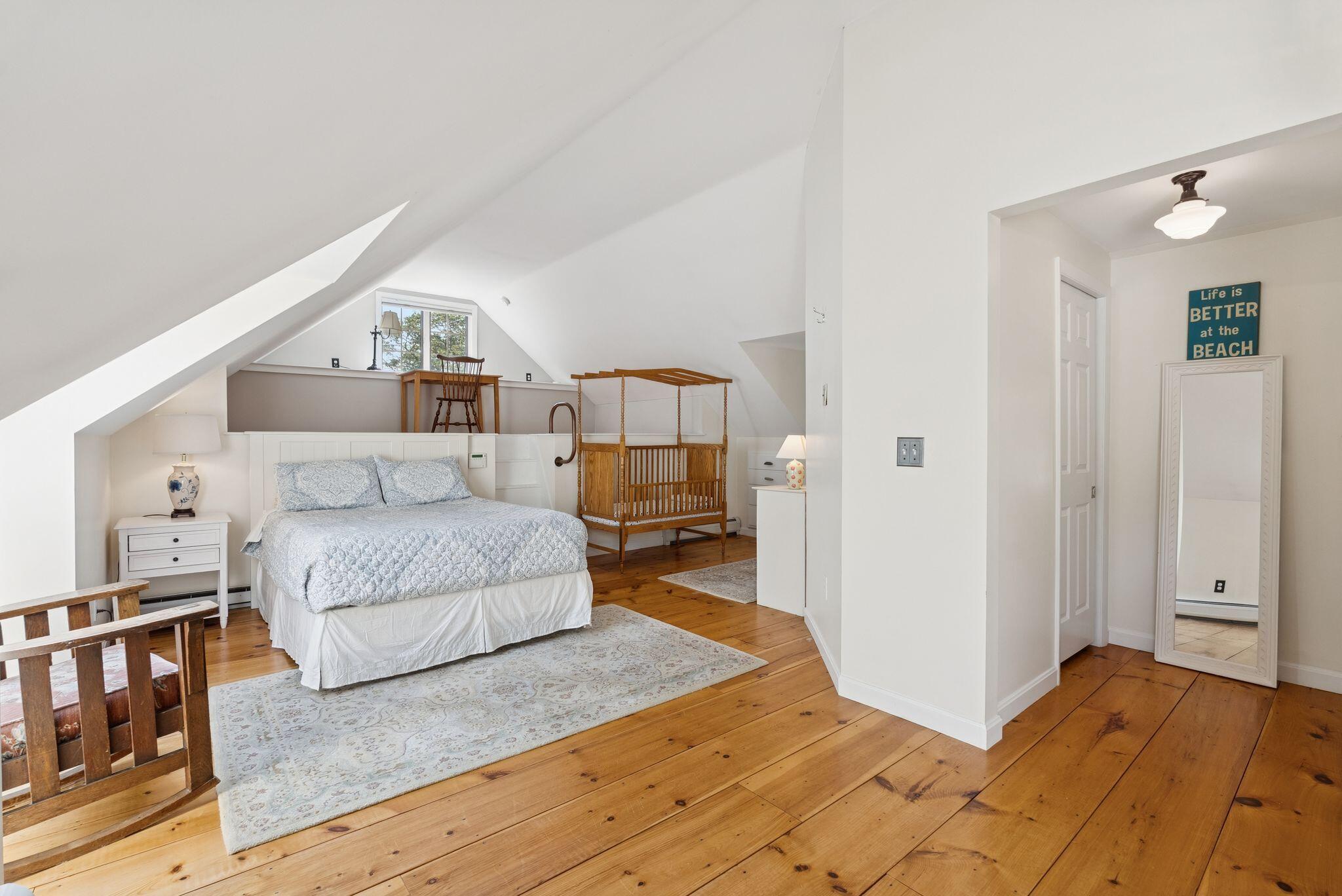 2 Tides Edge Road Cape Elizabeth, ME 04107 - Photo 25 of 38 2nd Floor - Bedroom 3