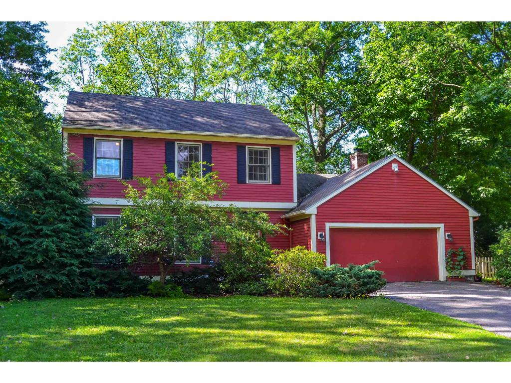 31 Glen Road Burlington, VT 05401 - Photo 1 of 27 Gallery Image 1