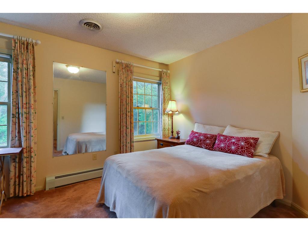 31 Glen Road Burlington, VT 05401 - Photo 13 of 27 Gallery Image 13