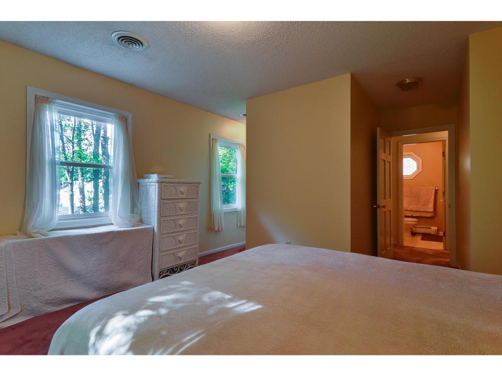 31 Glen Road Burlington, VT 05401 - Photo 19 of 27 Gallery Image 19