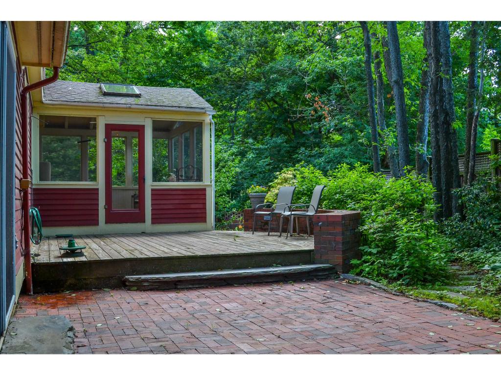 31 Glen Road Burlington, VT 05401 - Photo 24 of 27 Gallery Image 24