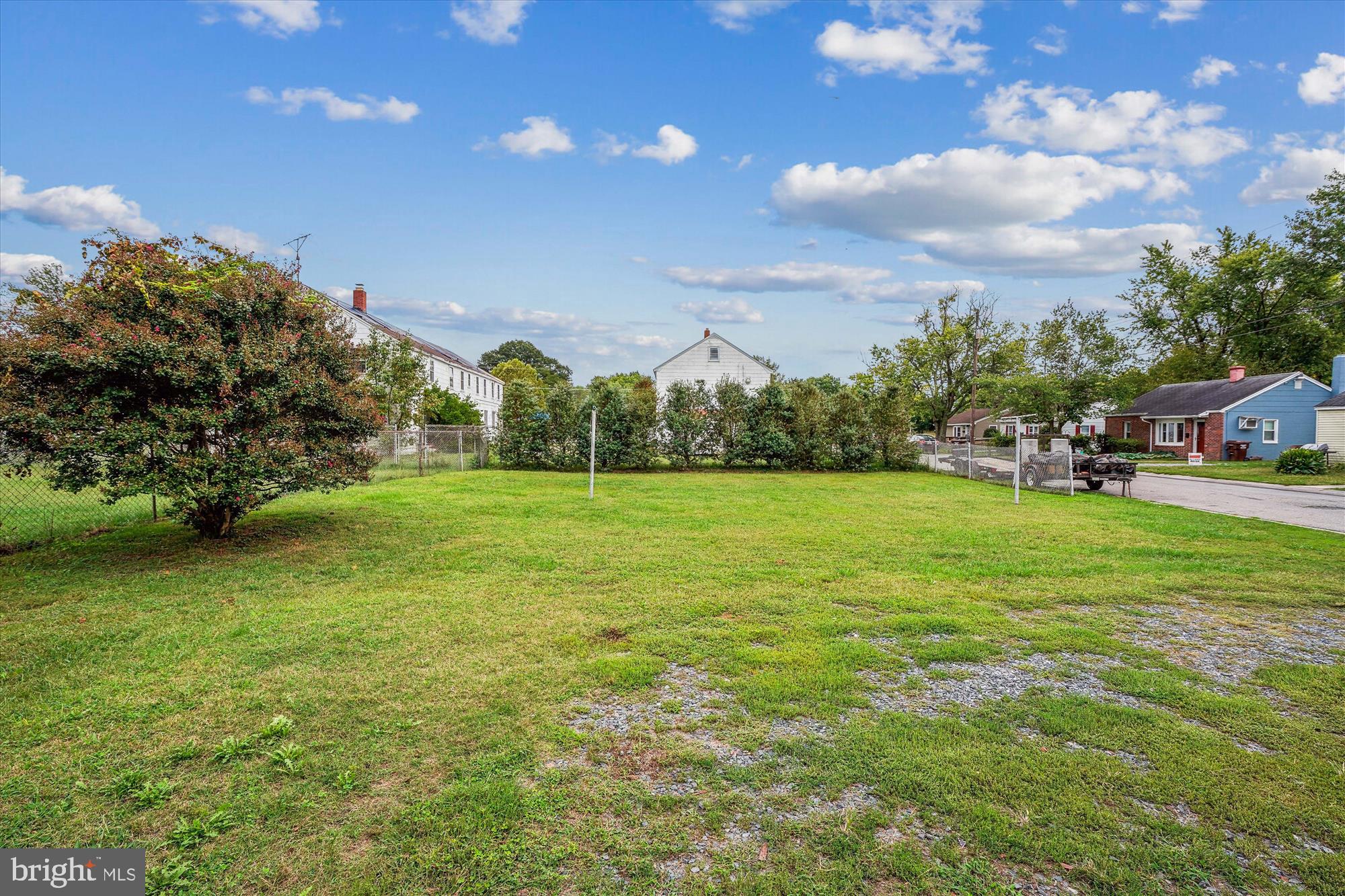 616 Hubert Street Cambridge, MD 21613 - Photo 2 of 41