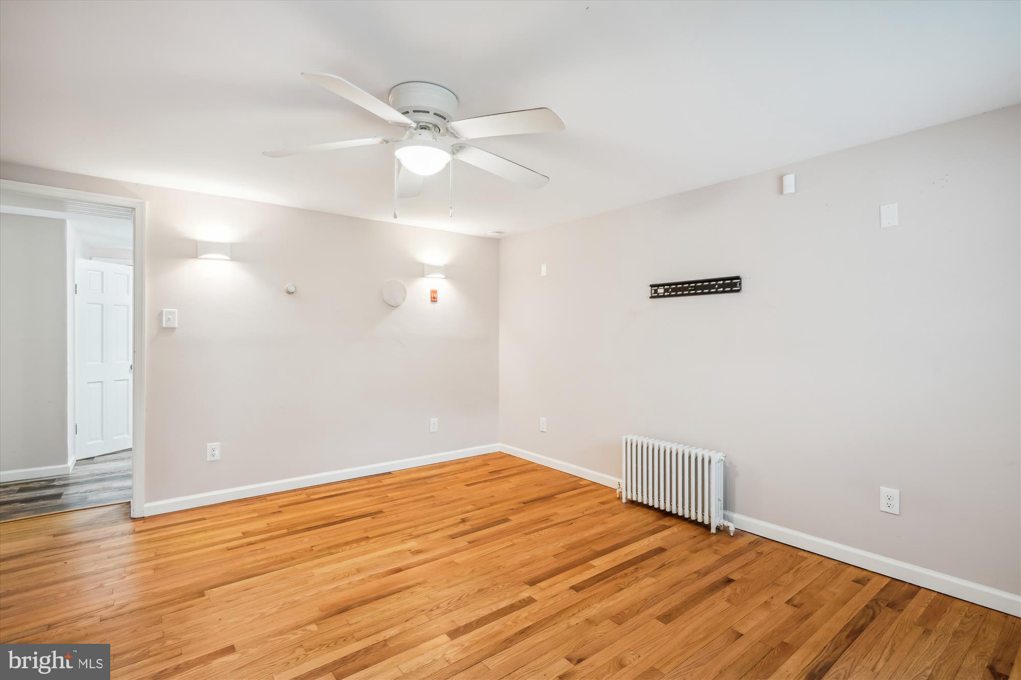 616 Hubert Street Cambridge, MD 21613 - Photo 7 of 41