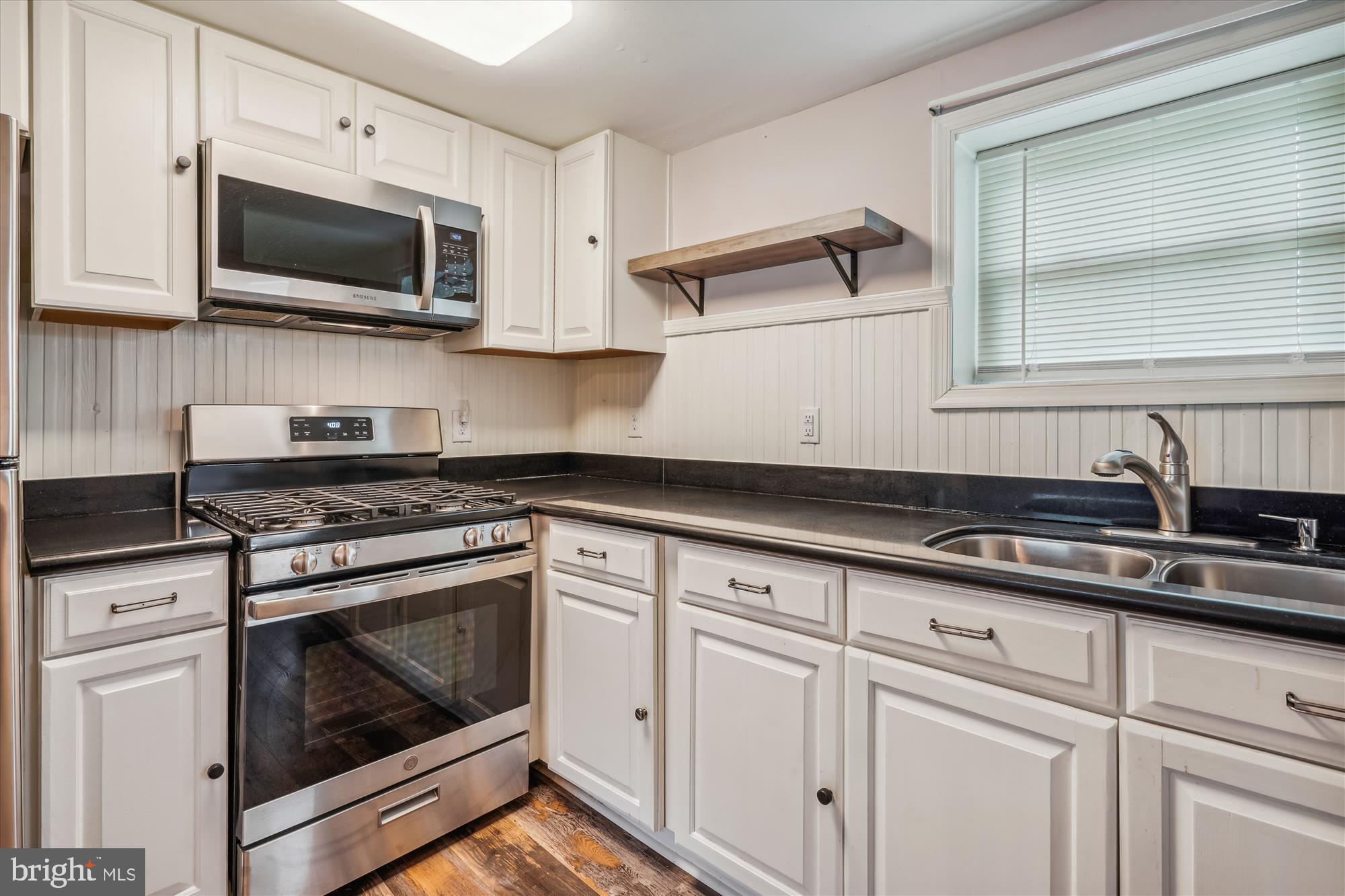 616 Hubert Street Cambridge, MD 21613 - Photo 10 of 41