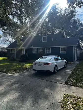 $1,800 | 6015 Carlisle Court, New Orleans, LA 70131
