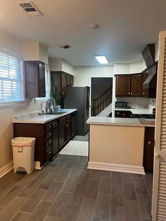 $1,800 | 6015 Carlisle Court, New Orleans, LA 70131