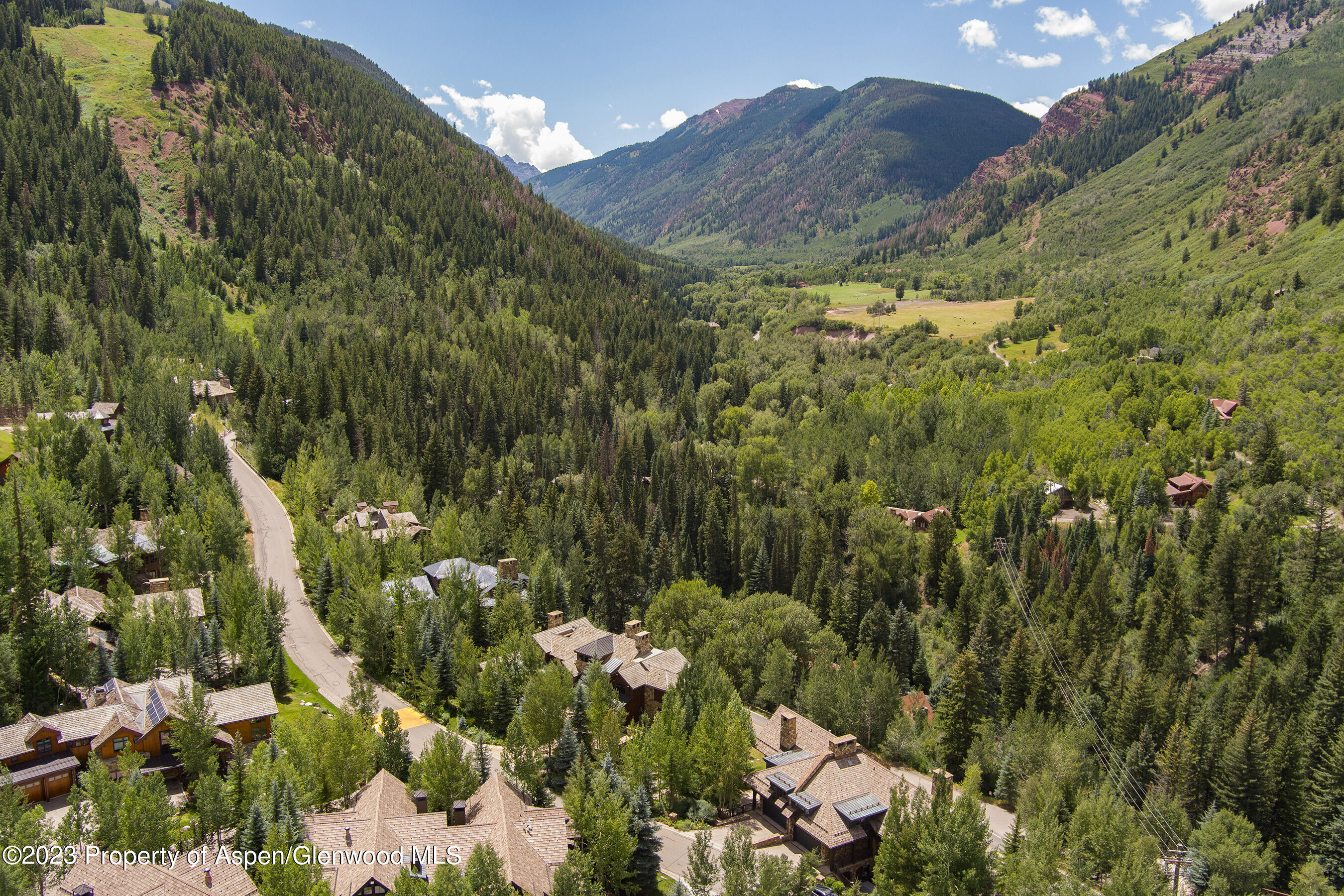 83 Exhibition Lane Aspen, CO 81611 - Photo 6 of 47 Maroon Creek Valley