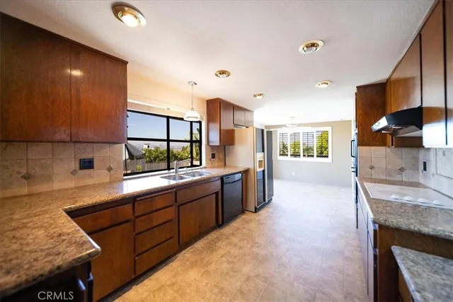 $1,125,000 | 2995 Blackwell Drive, Vista, CA 92084