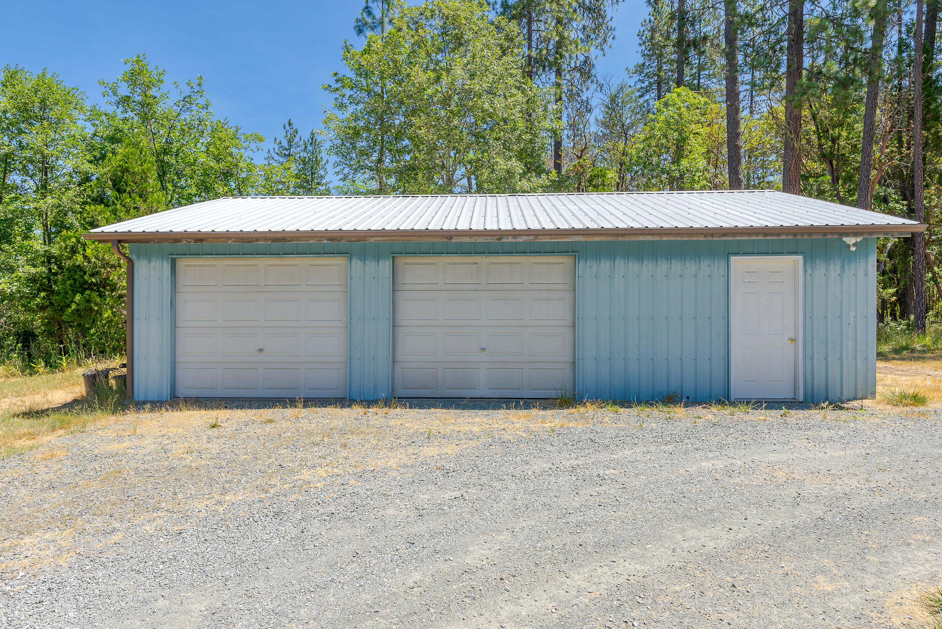 231 Colin Road Grants Pass, OR 97527 - Photo 31 of 43 EXT-15