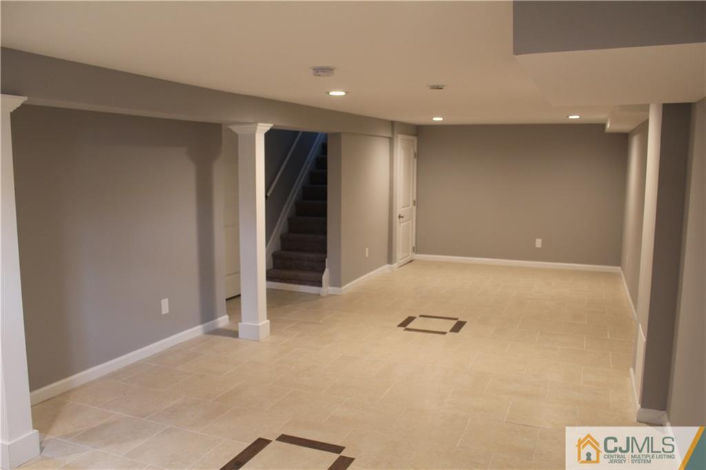 421 Decatur Avenue Middlesex, NJ 08846 - Photo 22 of 25 Gallery Image 22
