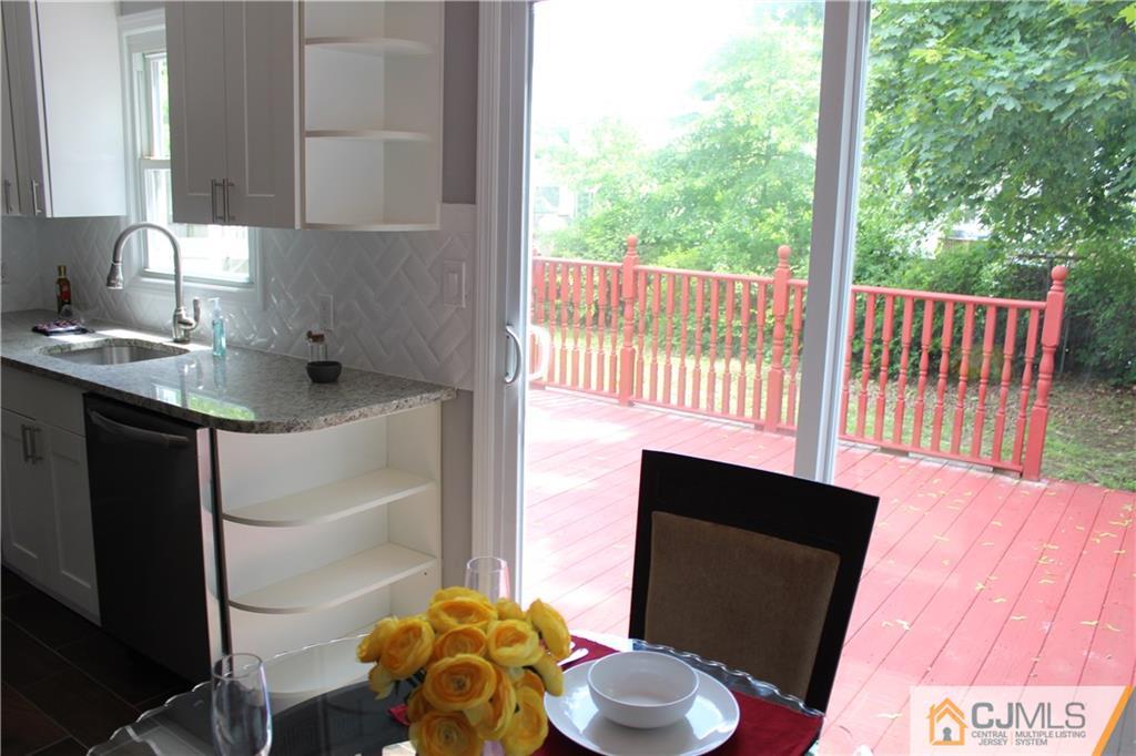 421 Decatur Avenue Middlesex, NJ 08846 - Photo 9 of 25 Gallery Image 9