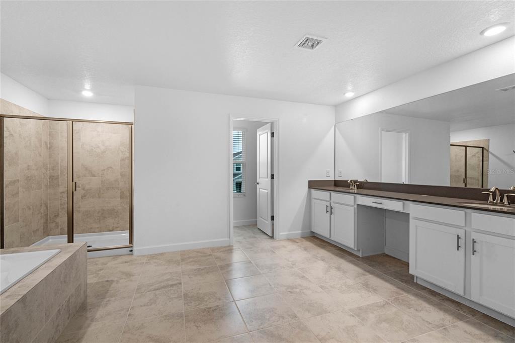 9818 Introduction Way Orlando, FL 32832 - Photo 23 of 58 Gallery Image 23