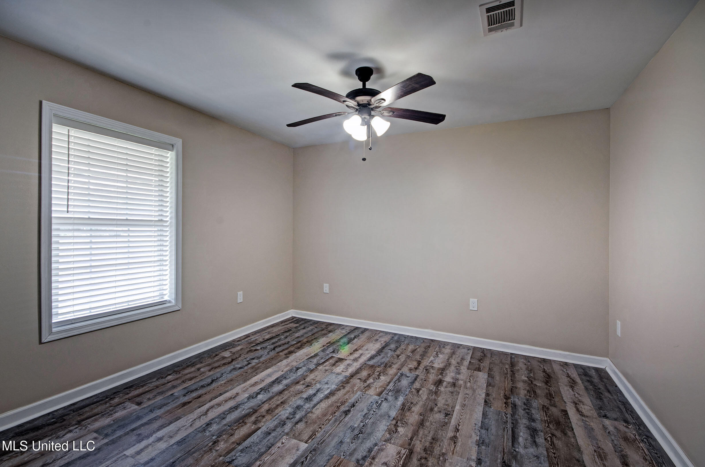 1731 White Road Florence, MS 39073 - Photo 15 of 20 File061_2_3