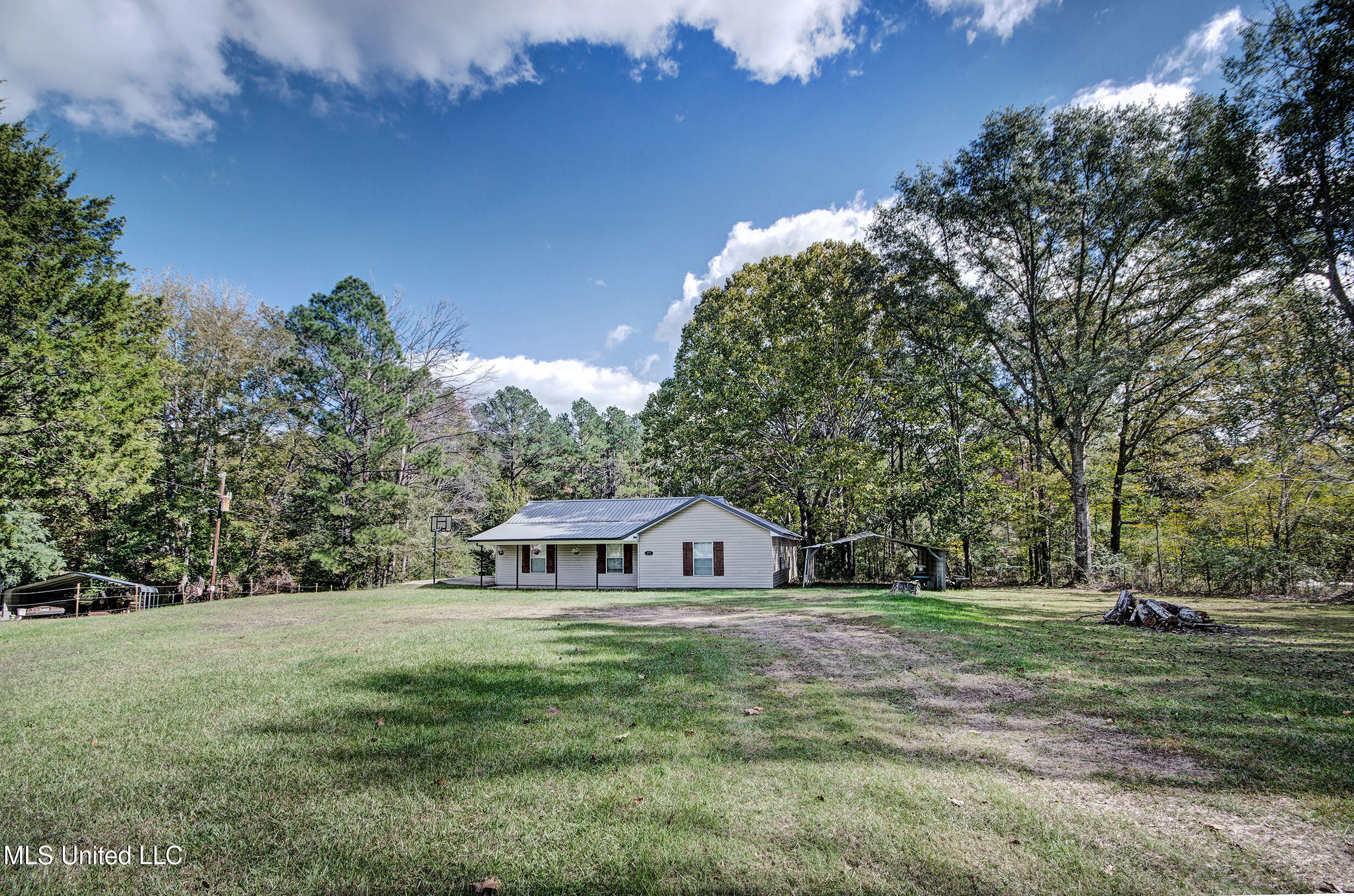 1731 White Road Florence, MS 39073 - Photo 2 of 20 File001_2_3