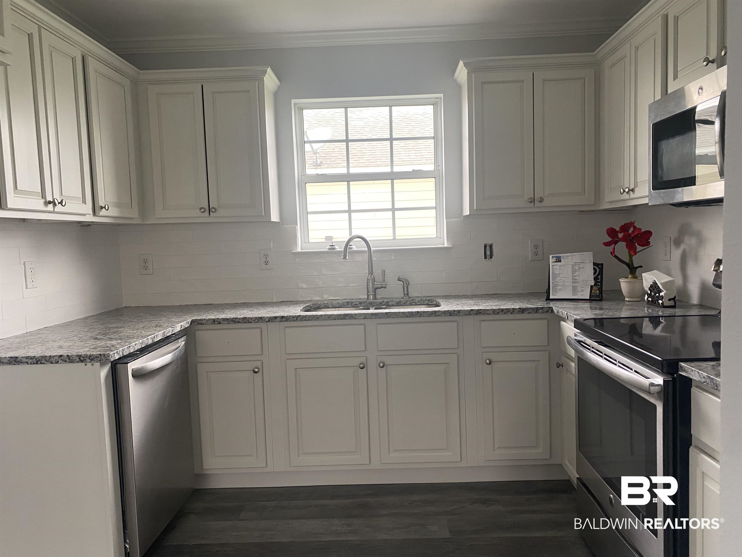 3008 Meridian Street Foley, AL 36535 - Photo 3 of 9 Gallery Image 3