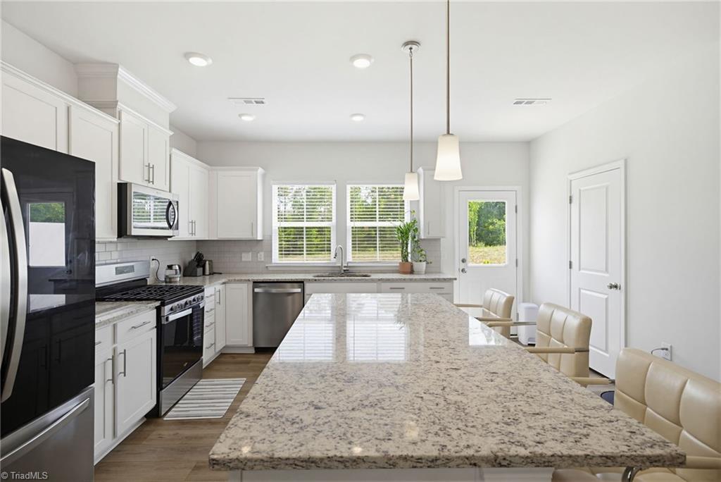 821 Falls Grove Trail High Point, NC 27265 - Photo 11 of 32
