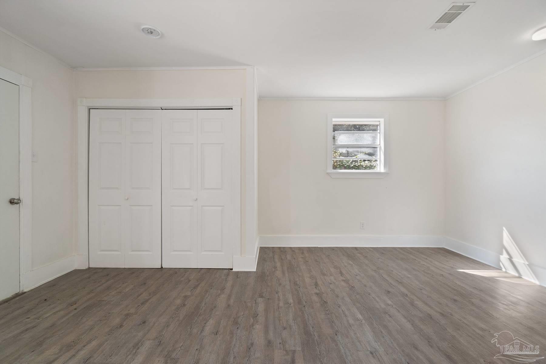 5692 Muldoon Road Pensacola, FL 32526 - Photo 16 of 40 Gallery Image 16