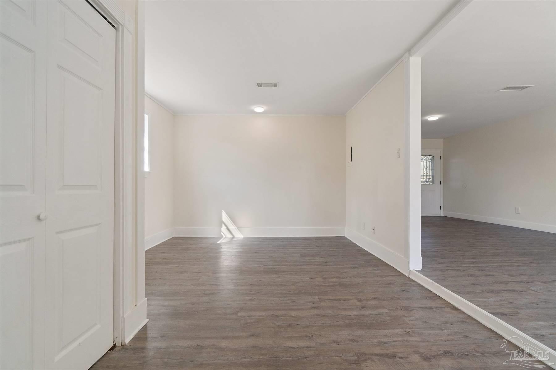 5692 Muldoon Road Pensacola, FL 32526 - Photo 17 of 40 Gallery Image 17