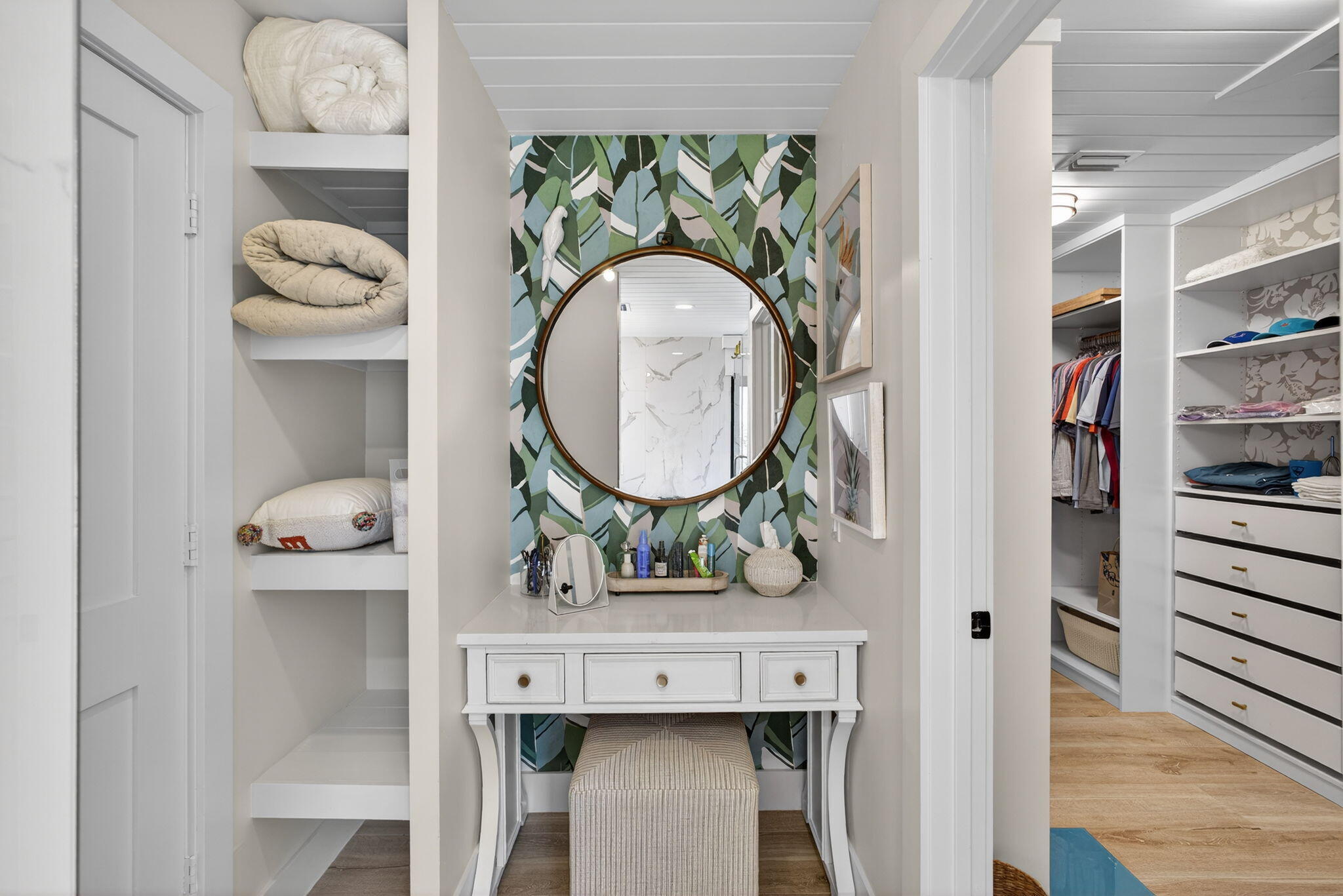 17085 Bay Street Jupiter, FL 33477 - Photo 23 of 44 a view of entryway with washer and dryer