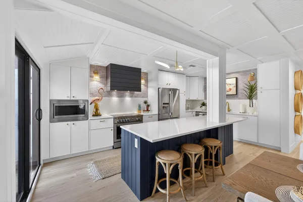 $2,450,000 | 17085 Bay Street, Jupiter, FL 33477