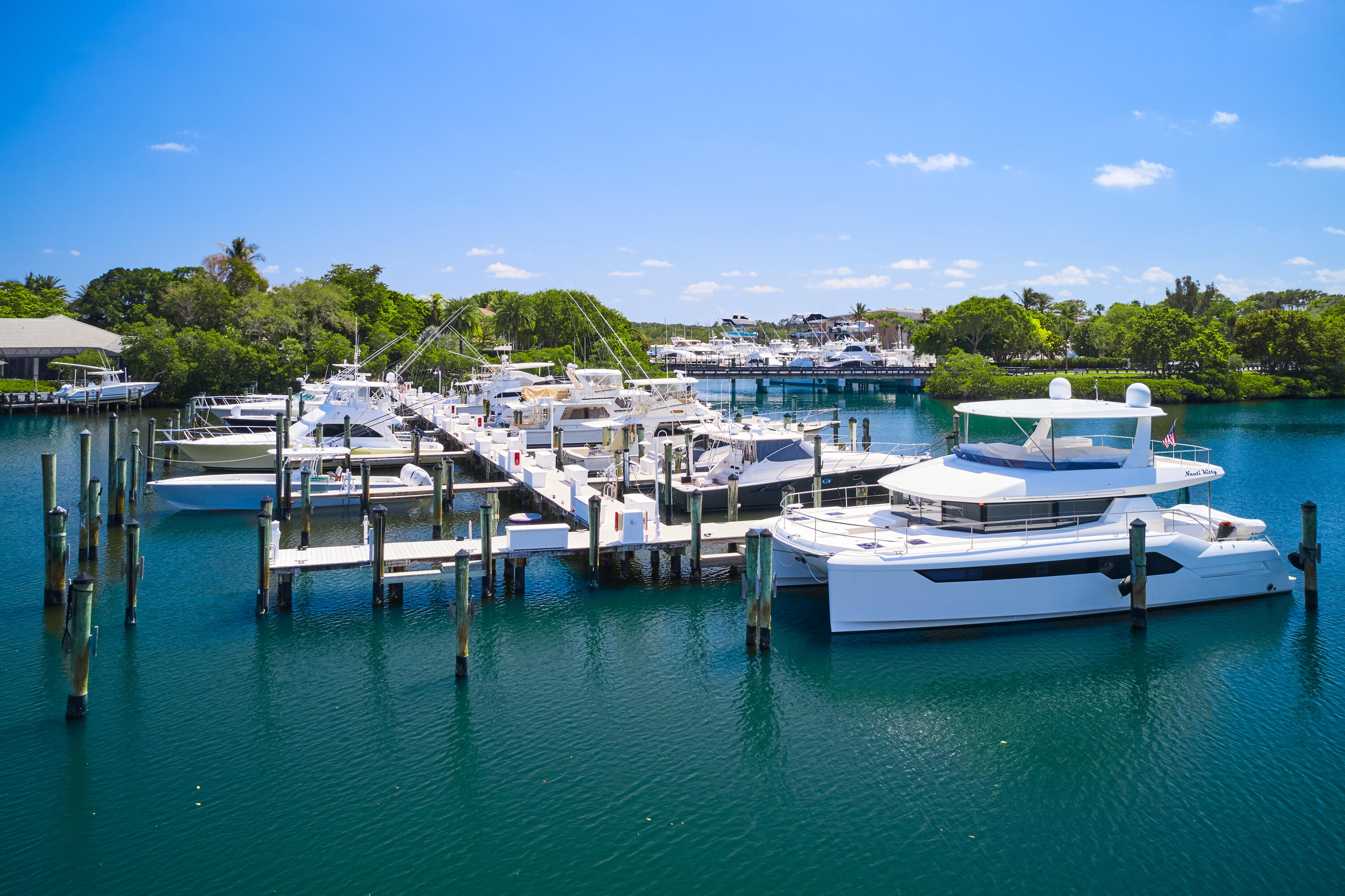 17085 Bay Street Jupiter, FL 33477 - Photo 43 of 44 a view of a lake with outdoor seating