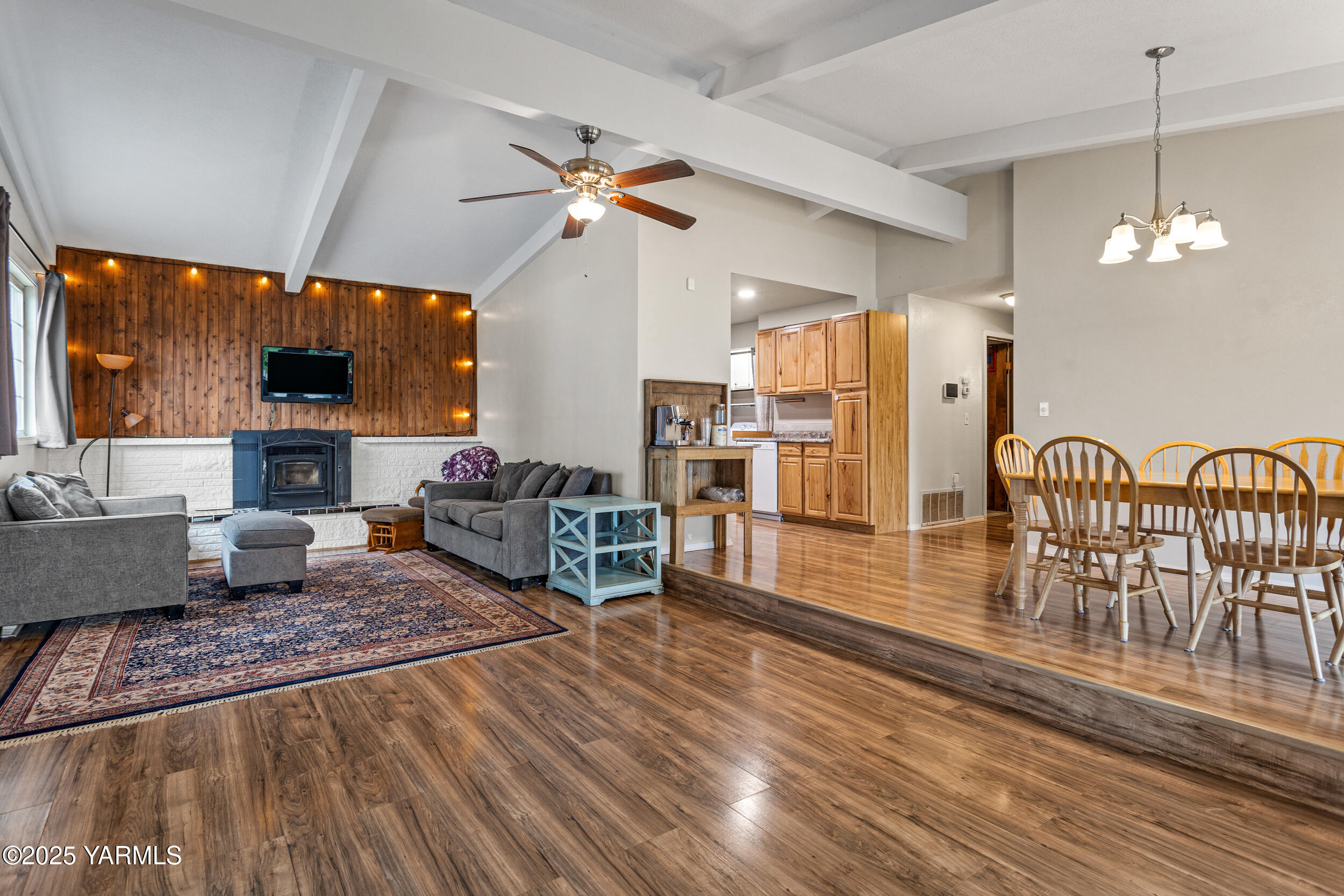 31 Link Road Naches, WA 98937 - Photo 3 of 35 a living room with furniture a flat screen tv and a table