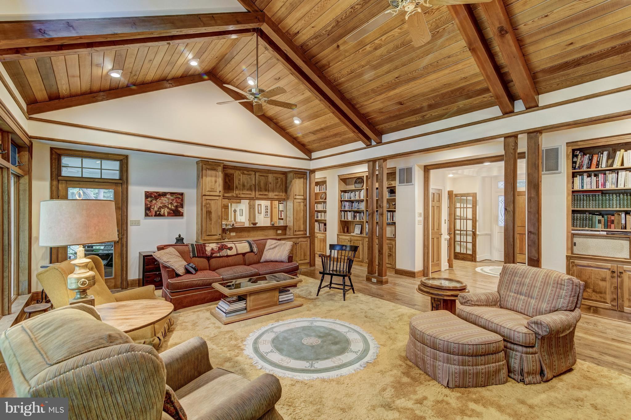 4750 Zacata Road Montross, VA 22520 - Photo 14 of 30 Living Room