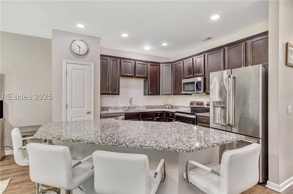 106 Brickway Street Bluffton, SC 29910 - Photo 4 of 24