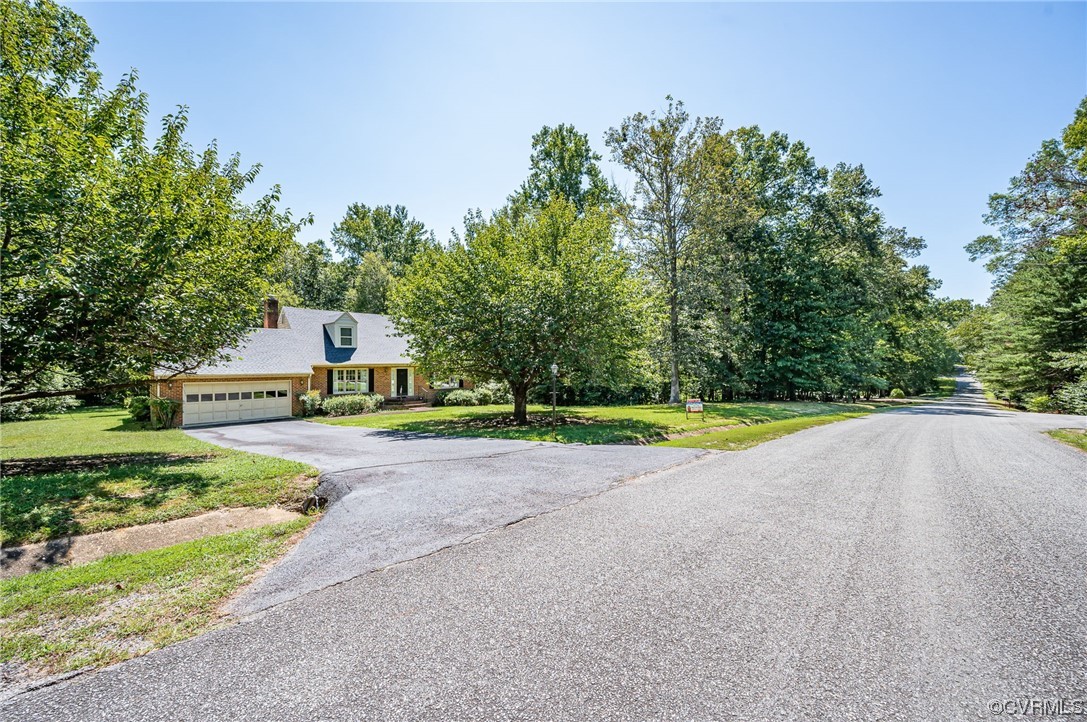 8038 Sinclair Road Mechanicsville, VA 23111 - Photo 3 of 46 Gallery Image 3
