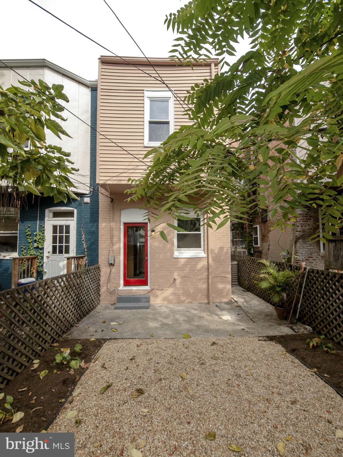 752 Harvard Street Northwest Washington, DC 20001 - Photo 27 of 30 Exterior (Rear)