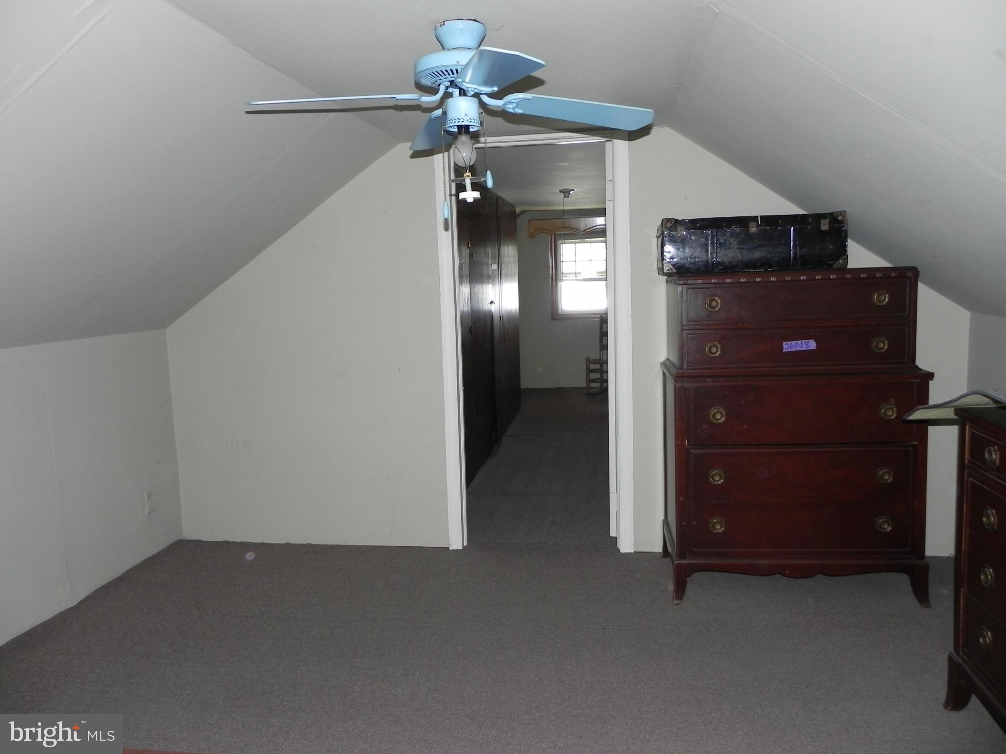 816 Martin Road Baltimore, MD 21221 - Photo 22 of 30 Bedroom 3