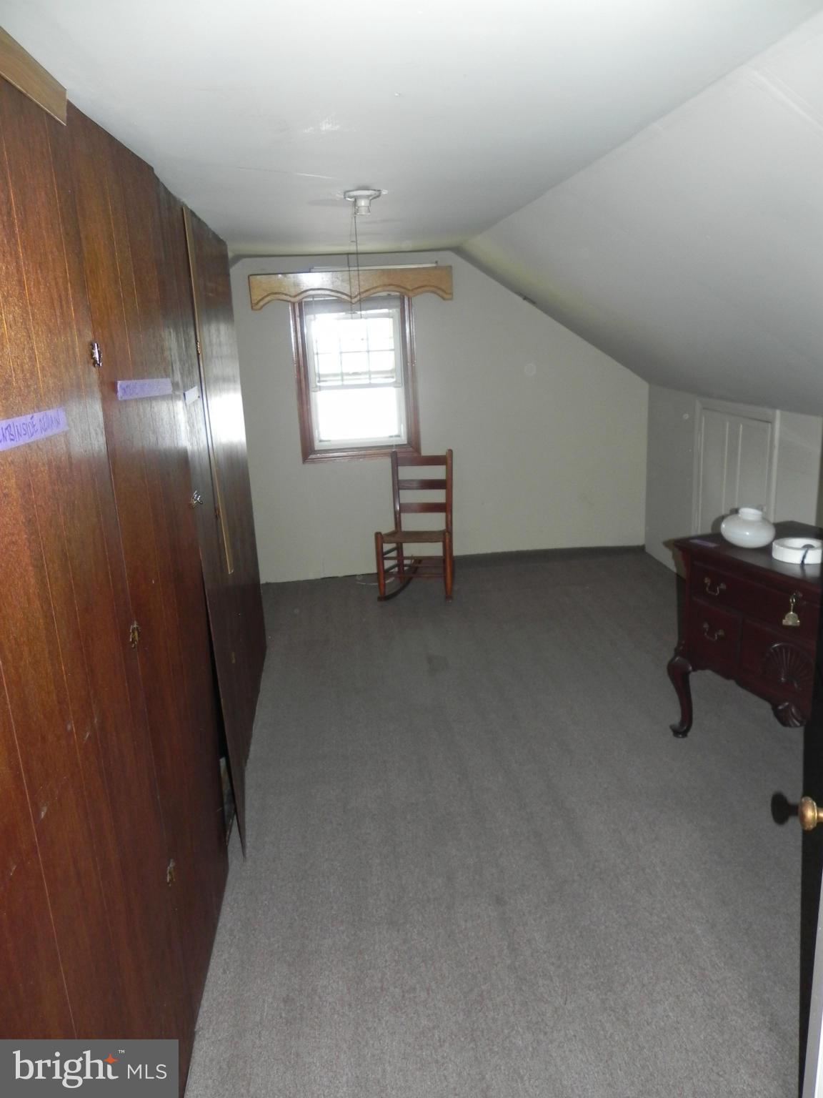 816 Martin Road Baltimore, MD 21221 - Photo 23 of 30 Bedroom 3
