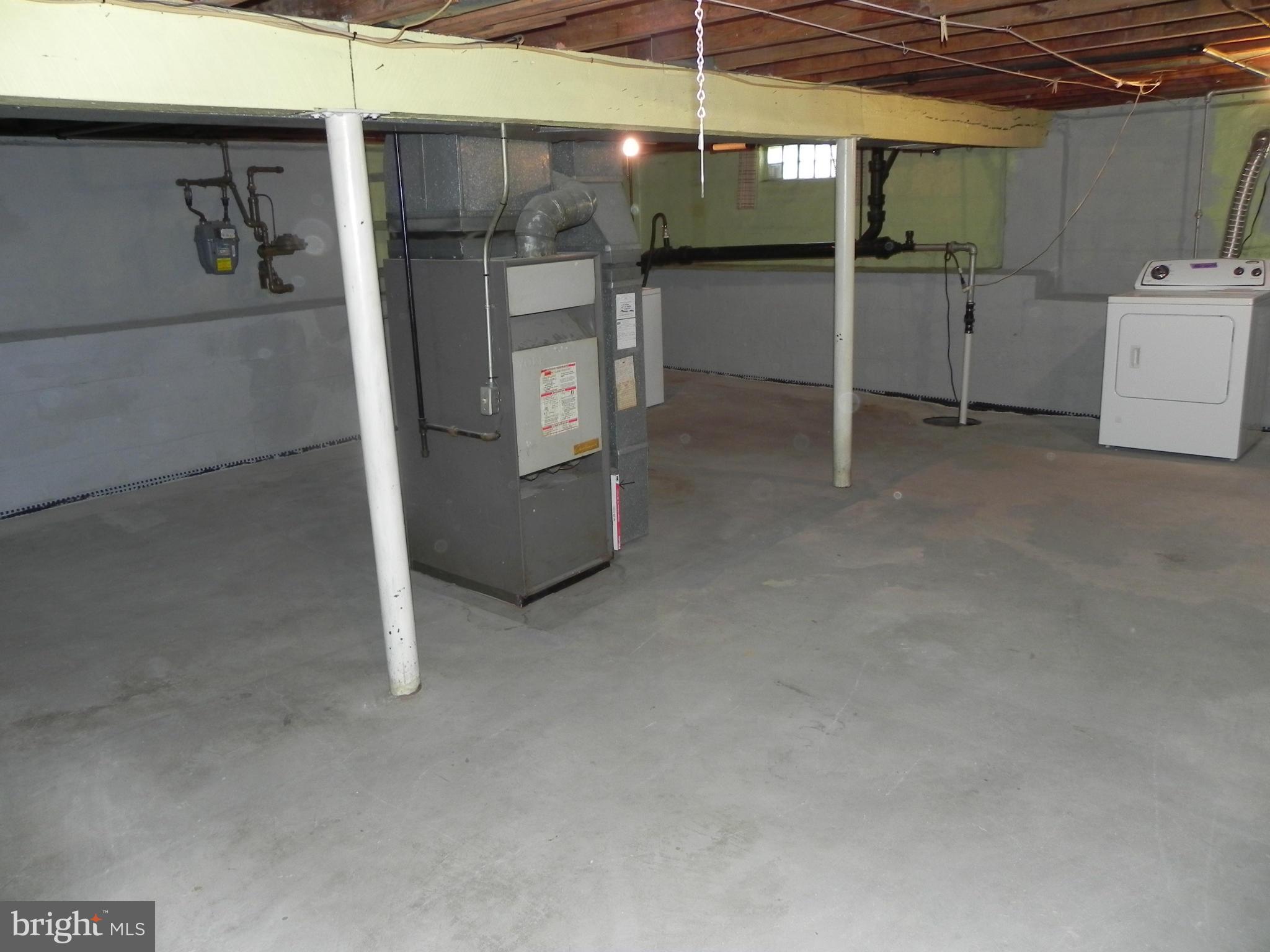 816 Martin Road Baltimore, MD 21221 - Photo 25 of 30 Basement