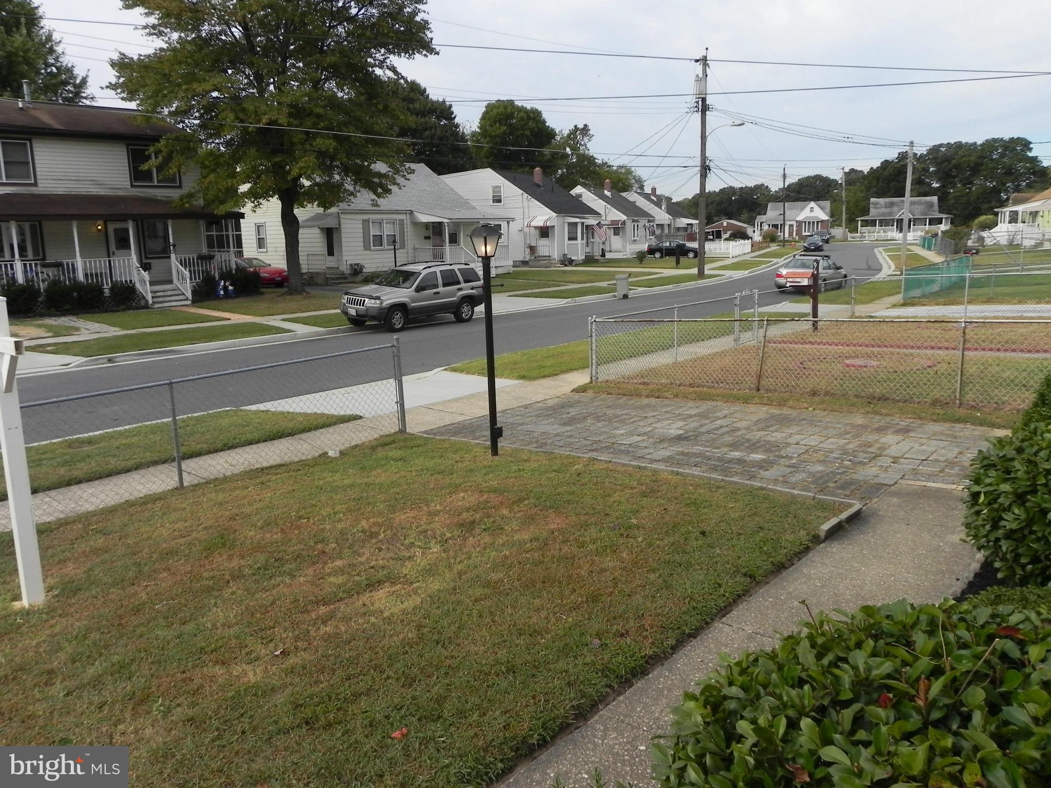 816 Martin Road Baltimore, MD 21221 - Photo 9 of 30 Cul-De-Sac Location = Minimal Traffic Flow