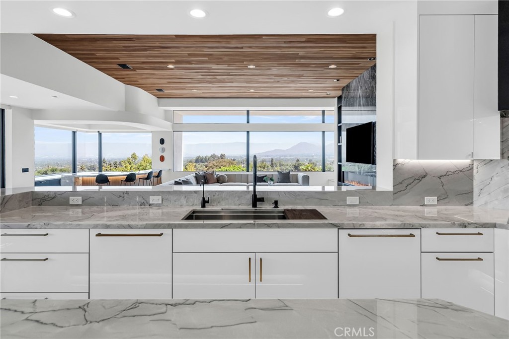 2130 Old Quarry Road Riverside, CA 92506 - Photo 36 of 75