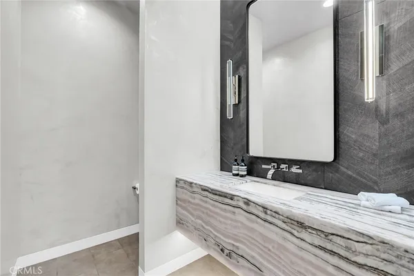 a view of a bath tub sitting in a room