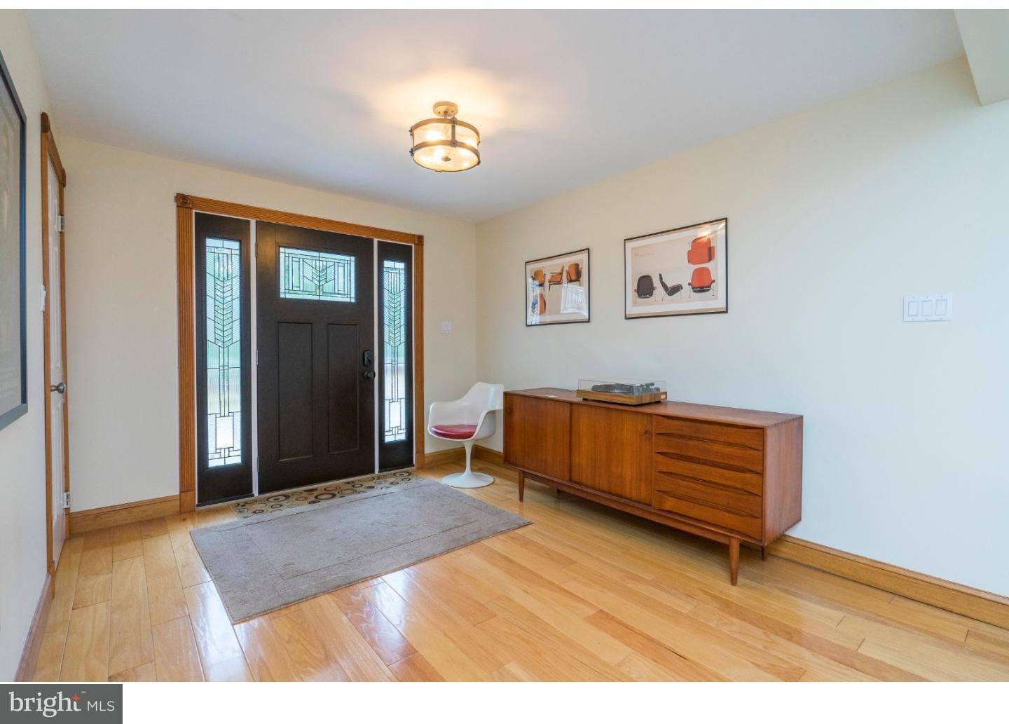 2349 North Firelane Road Southampton, NJ 08088 - Photo 3 of 25 Gallery Image 3