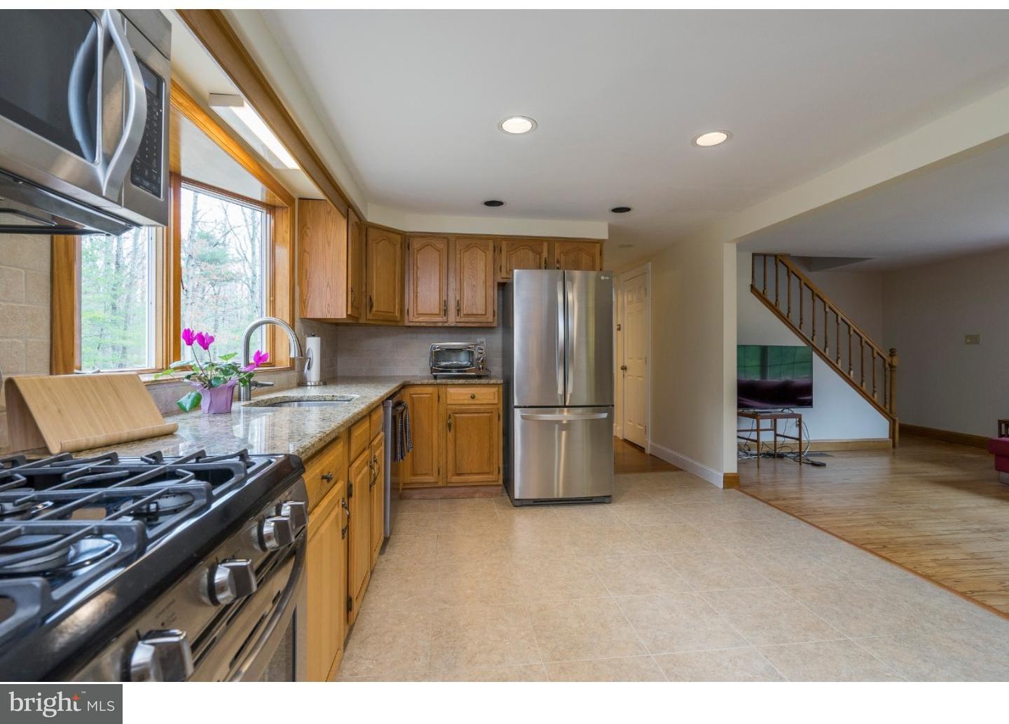 2349 North Firelane Road Southampton, NJ 08088 - Photo 6 of 25 Gallery Image 6