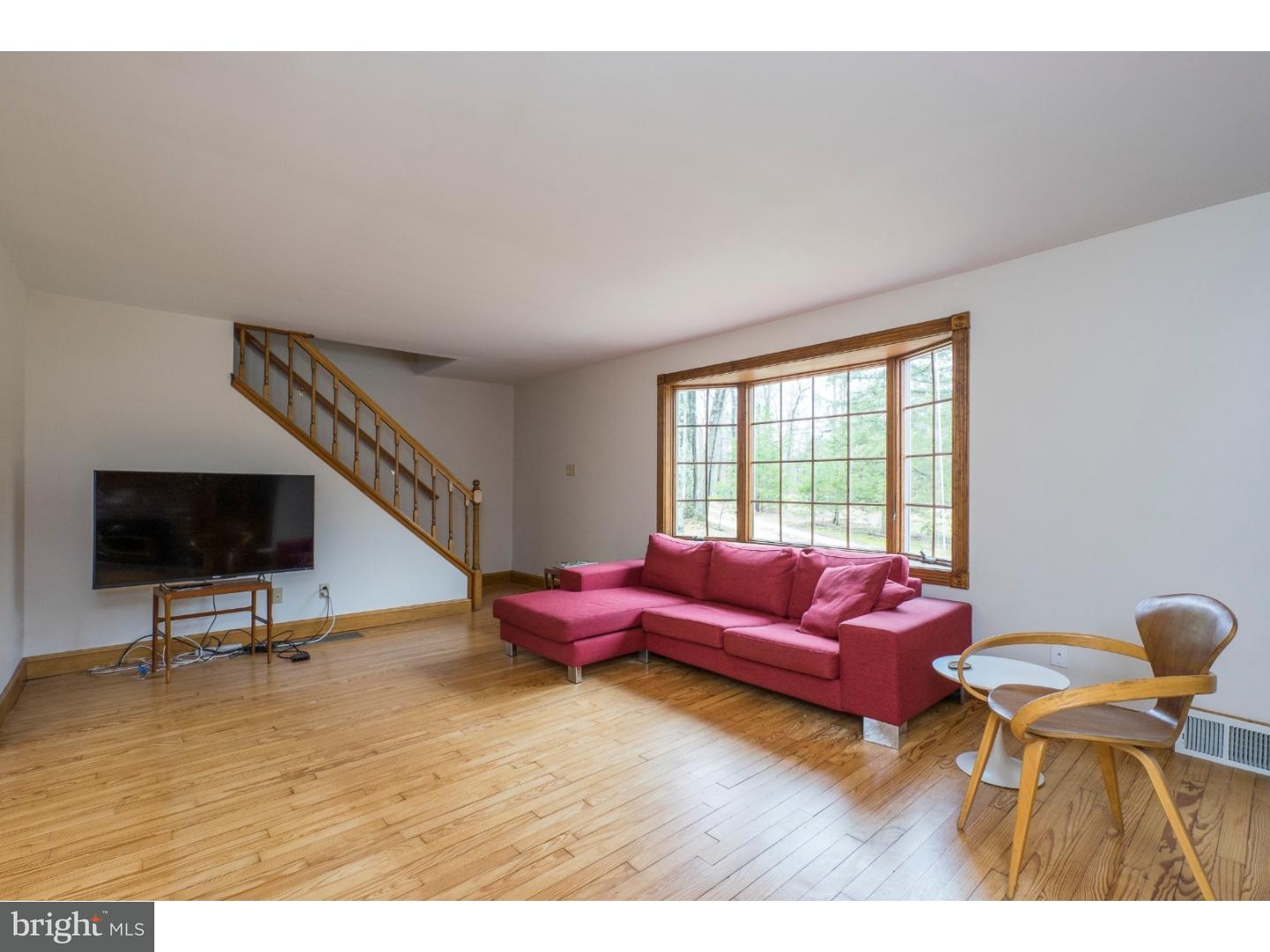 2349 North Firelane Road Southampton, NJ 08088 - Photo 8 of 25 Gallery Image 8