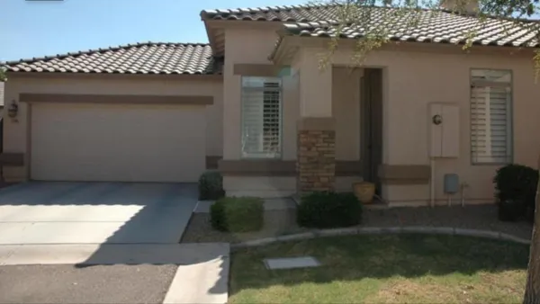 $2,200 | 1928 East Hawken Place, Chandler, AZ 85286