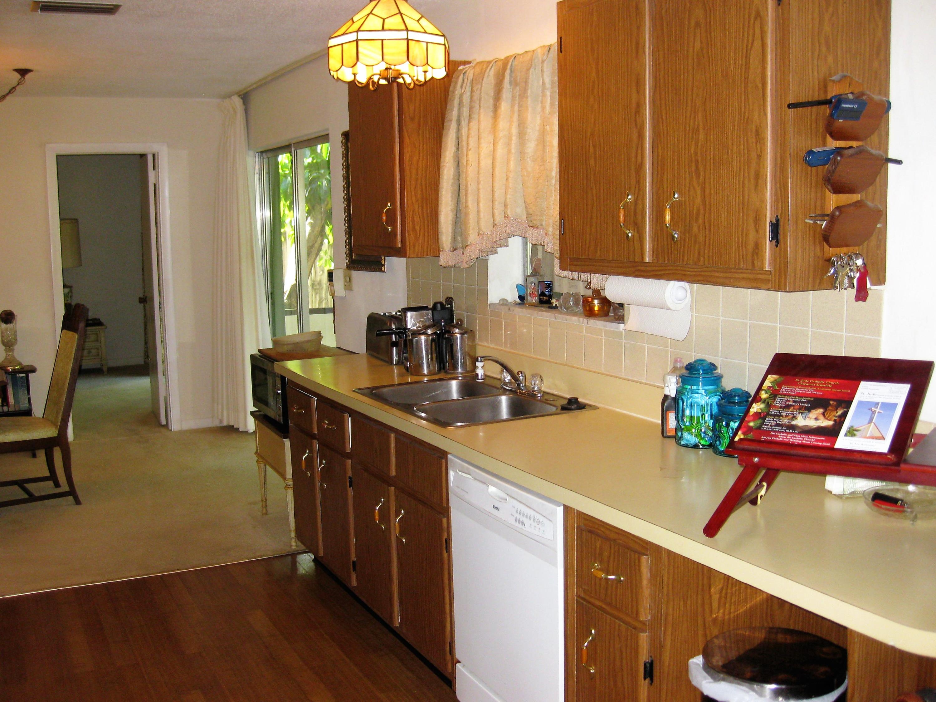 15 Windsor Road West Jupiter, FL 33469 - Photo 8 of 28 IMG_2096