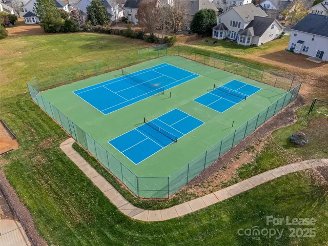 $2,100 | 16865 Timber Crossing Road, Charlotte, NC 28213