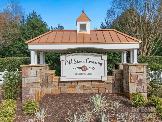 $2,100 | 16865 Timber Crossing Road, Charlotte, NC 28213