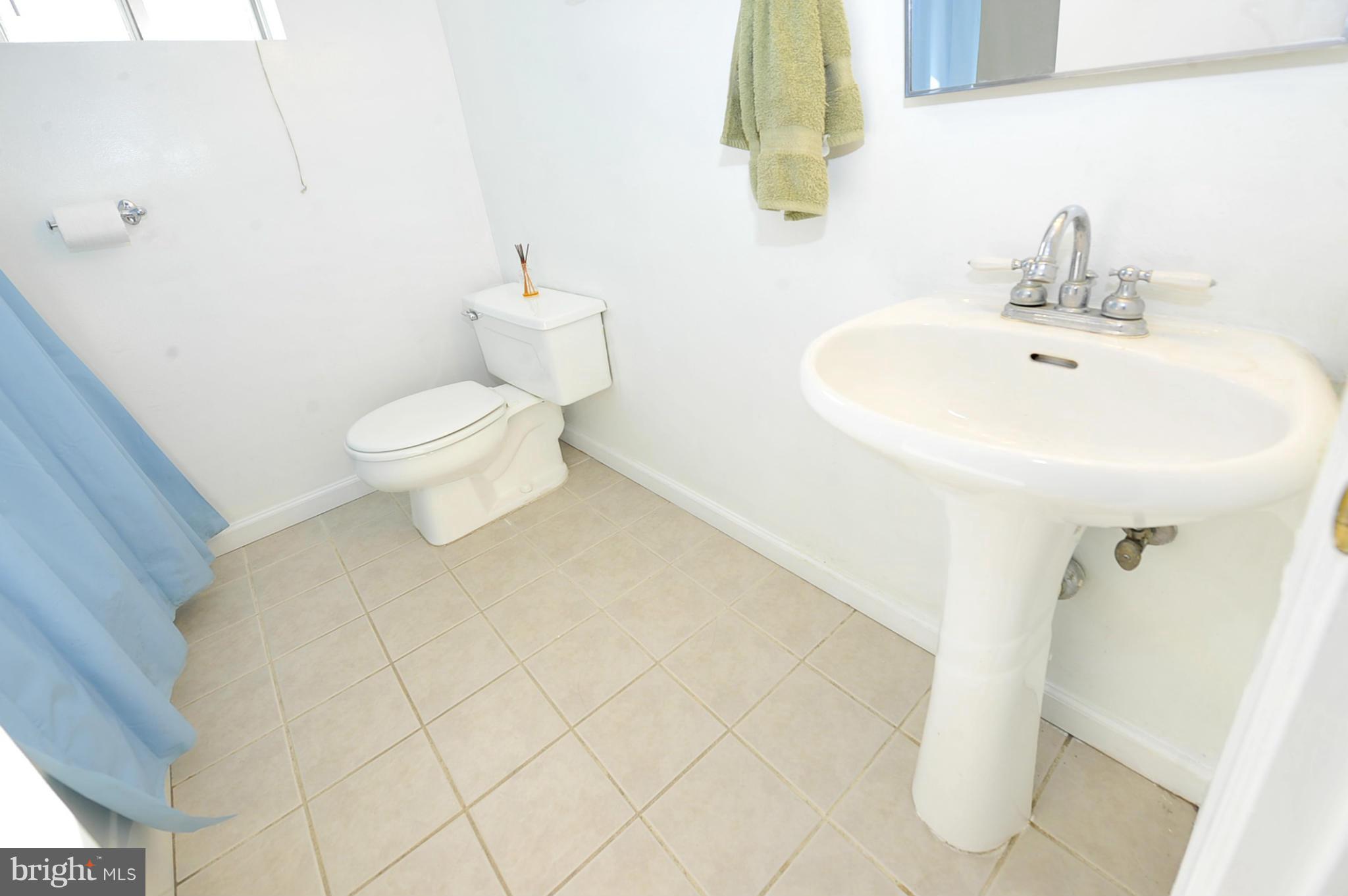 13005 Disney Lane Silver Spring, MD 20906 - Photo 19 of 23 Bath